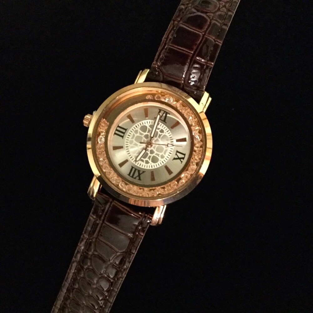 Women’s elegant wristwatch NEW